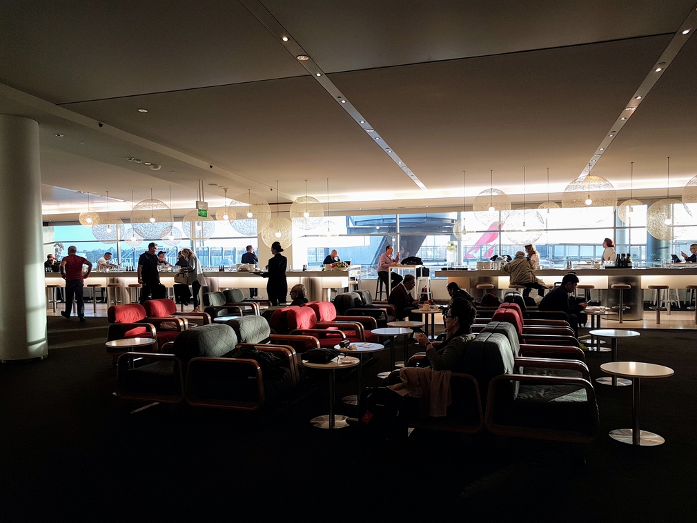 Qantas Business Lounge in Sydney