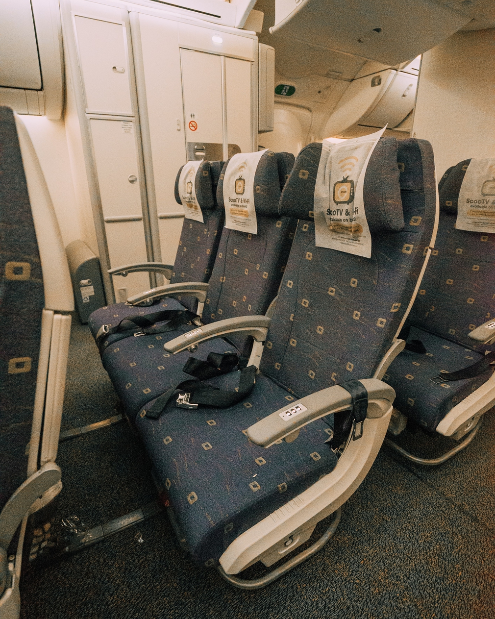 Scoot economy ScootinSilence seat