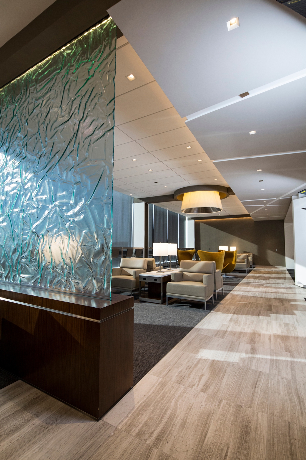 United Airlines Club lounge