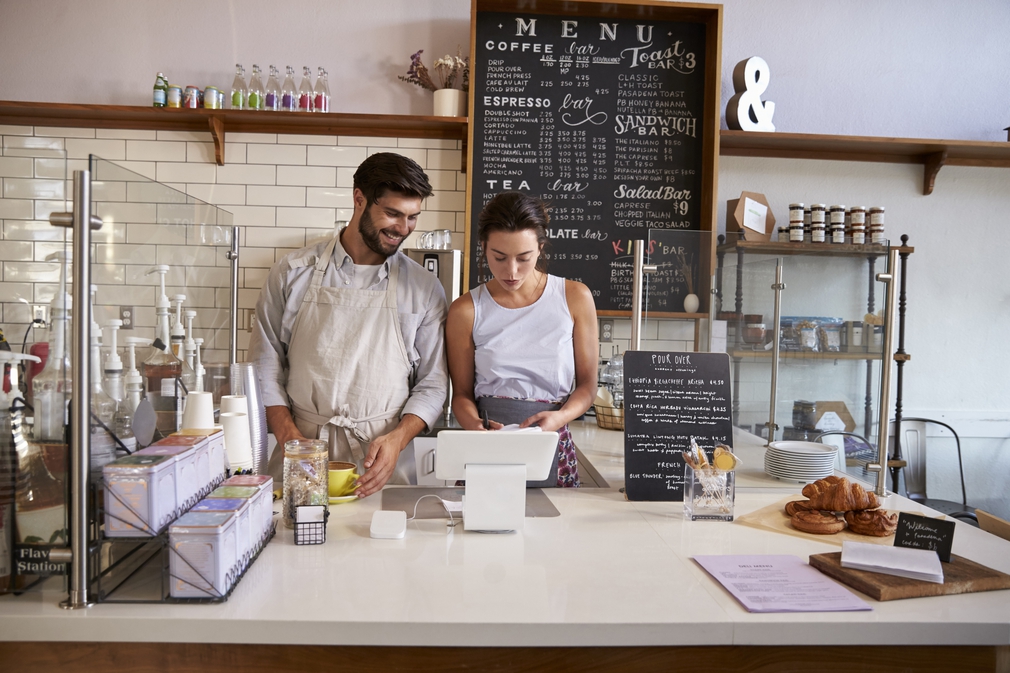 Couple barista