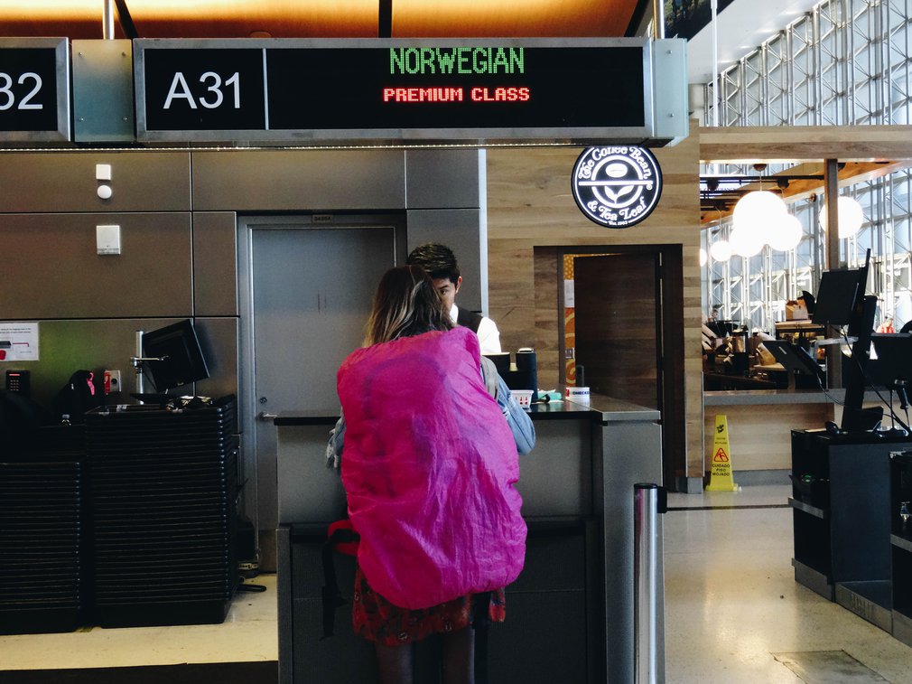 LAX Norwegian checkin